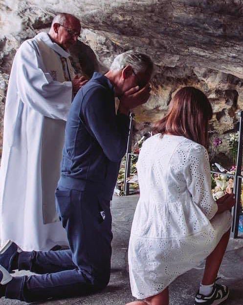 "I was an agnostic until I realized that I had to choose between God and fate. The idea that humanity and nature are the result of fate was not convincing at all. I find the presence of God everywhere."-

Andrea Bocelli