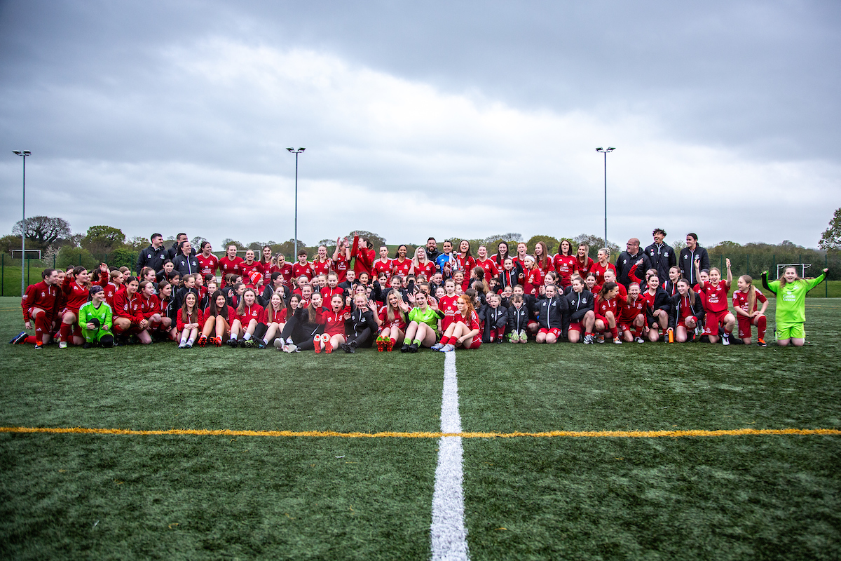 Getting their hands on the trophy 🏆

With girls from the club's Player Development Centre in attendance, <a href="/the_nomads/">Connah's Quay Nomads FC</a> lifted the #GeneroAdranNorthU19 trophy last night! 👏