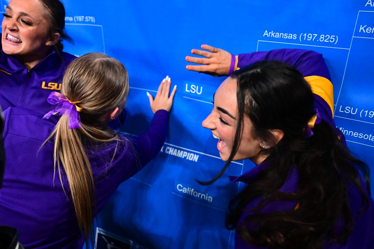 LSUgym tweet picture