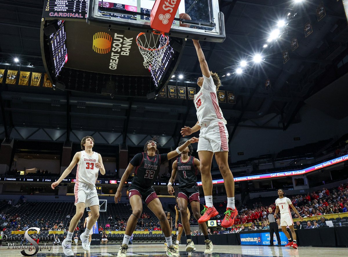 My images from the @MSHSAAOrg Class 6 Championship game between @CRCPBasketball and @CCPBasketball are now available for purchase through @SBLiveSports. My full image gallery can be viewed at scorebooklive.com/photo-gallerie…. @RitterPrepHS @SBLiveMiz @Shurtleff8Todd