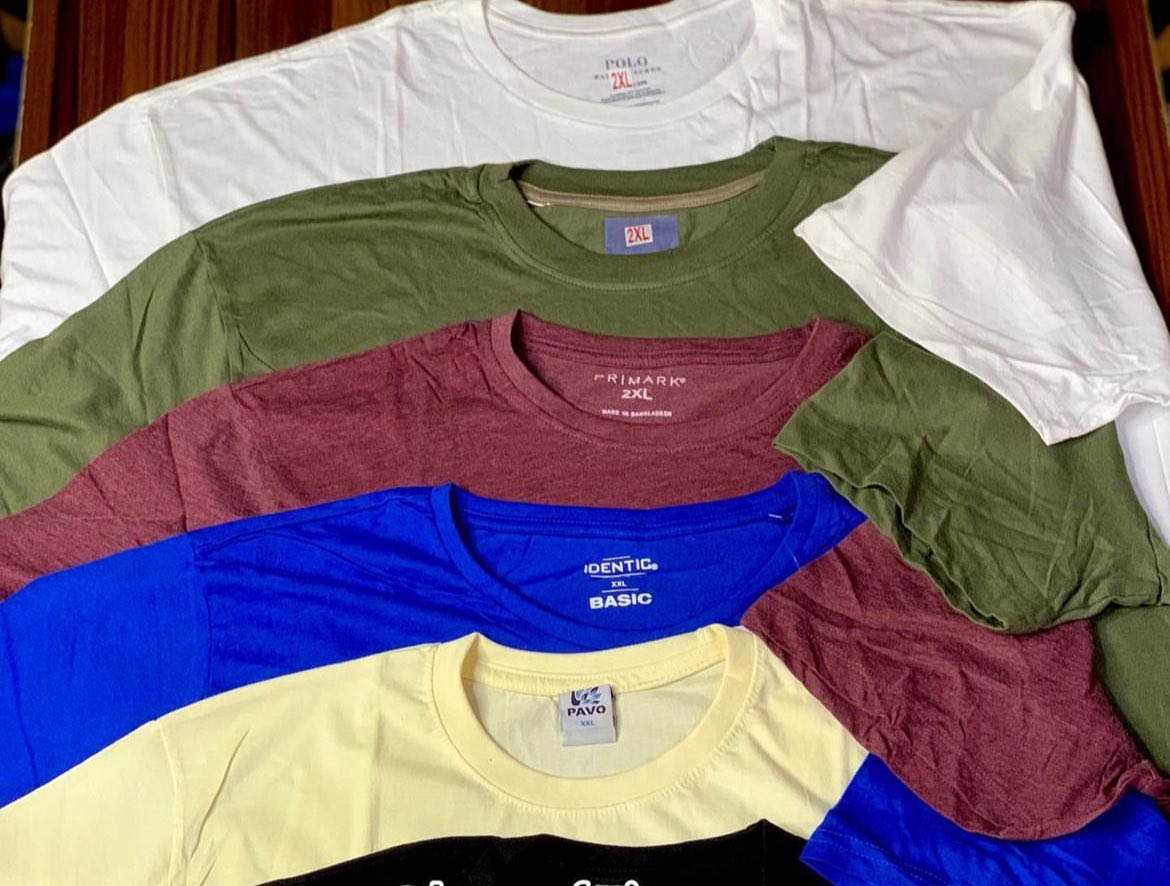 My Customers are on your TL🥹🙏🏽 Quality Plain T-shirts 🛍️🛍️🛍️ 🏷️4000 Available in different colors and sizes✅ Pls help me retweet 🥹