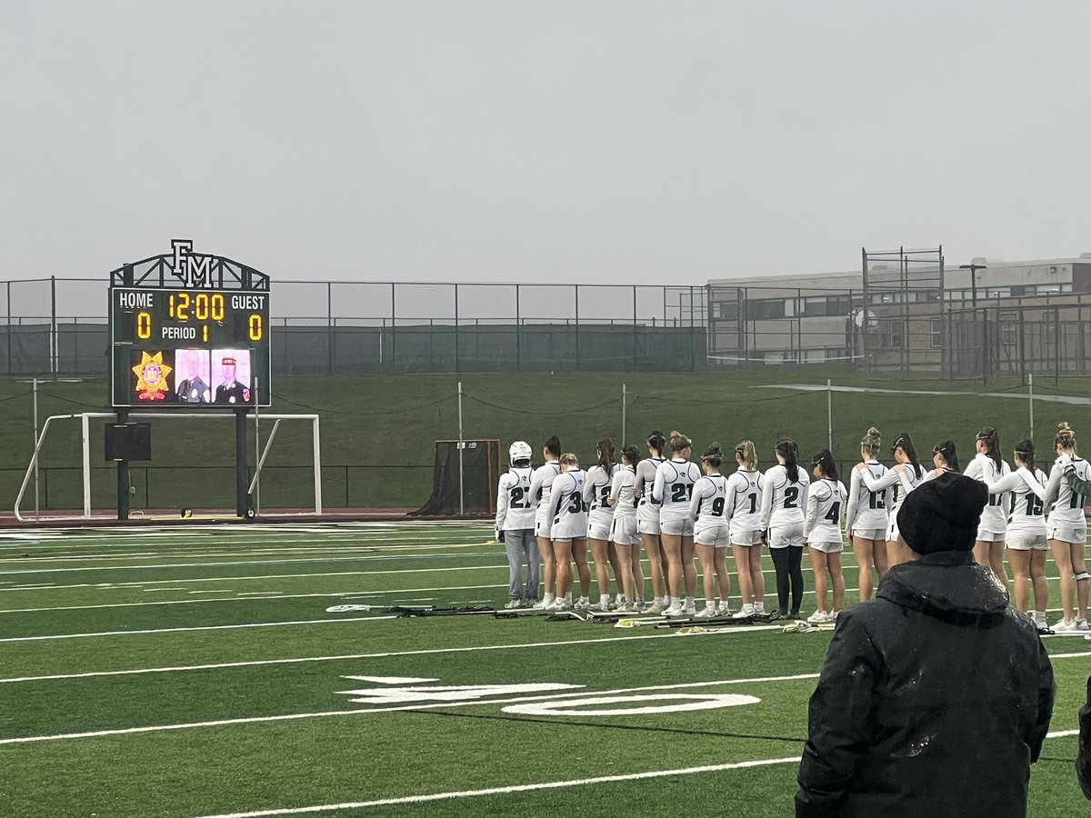 The FM and Bville communities joining in a moment of silence for our fallen heros 💙💙