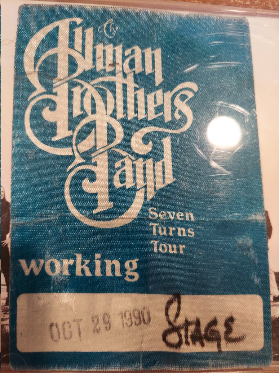 @thewarrenhaynes A sad day indeed. This show is one of my fondest concert memories. I was just 20 years old. I got to watch the whole show at the edge of the stage right in front of Dickey. It cemented a life-long love of the ABB. I can close my eyes and see and hear it all. RIP Dickey.