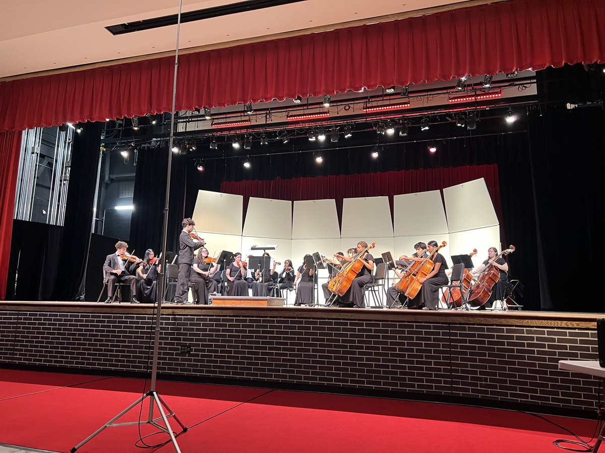 @CreekOrch swept their UIL performance!! Lobos continue to shine at UIL!! @langhamcreekhs @CFISD_FineArts @CyFairISD