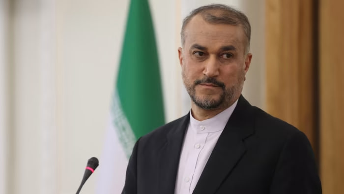 🇮🇷 | Foreign Minister at the Security Council meeting: 📍 Iran's attack was absolutely necessary 🔸 No government will ever remain silent in the face of such a brazen missile attack as well as the killing of its diplomatic officials