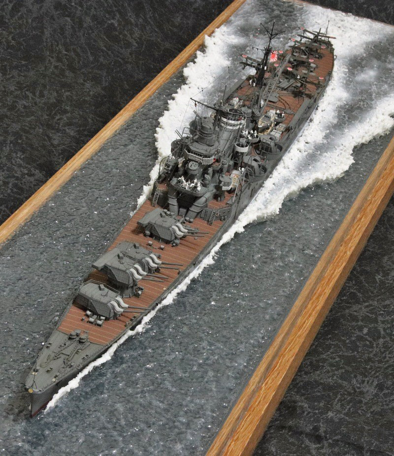 #自分が本気でかっこいいと思った写真を上げろ 1/350重巡洋艦「筑摩」（タミヤ） 海面表現は得意な方がたくさんおられるので、私が何かを言える権利はありませんが、個人的には最も「走っているイメージが表現できた」と思っている一作です🙂 #プラモデル　#艦船模型