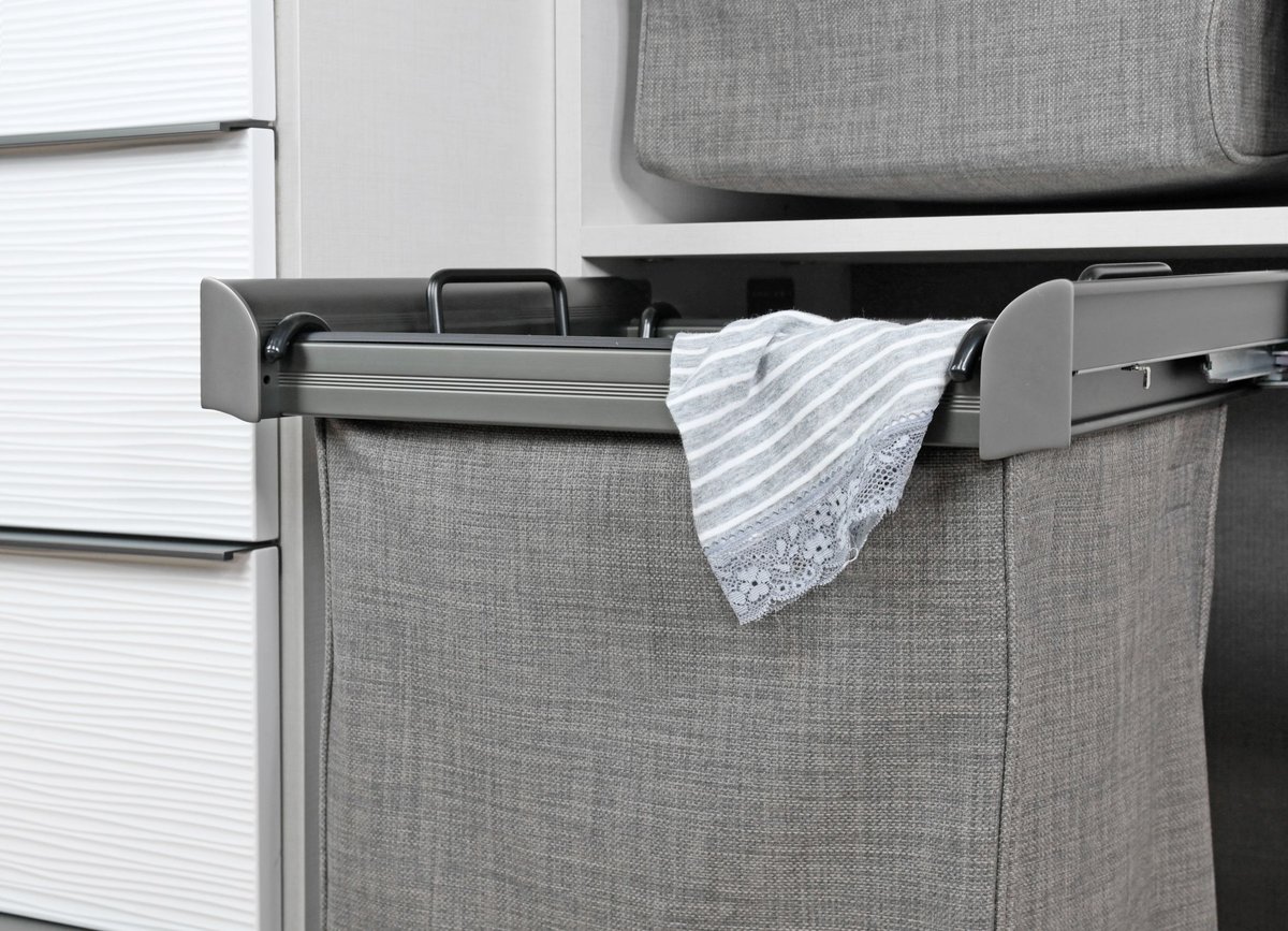 Organize your everything with TAG Hardware. 👔👖🧦 bit.ly/TAG_Laundry-Bag