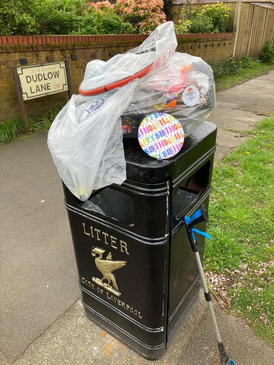 Glynis was out litter picking for our 2nd birthday and look at the badge she found ❤️ Is that a new bin 🗑️ we spy on Dudlow Rd too? Thank you @CarlCashman & @rincew1nd for sorting #pennylanewombles #litterpicking #sustainable #gogreen #savetheplanet #beatles #pennylane