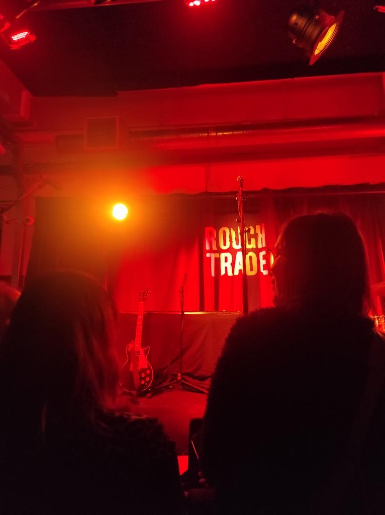 HCCMK's tweet photo. Waiting for @thefeeling to go on, caught a glimpse of the setlist and saw our song is on there 😍🍷🌹 #GotTheFeeling https://t.co/9rmOqUFlWn