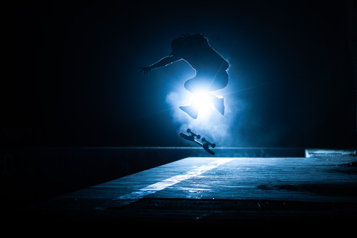 Hop! 
amokphoto.com 
Rider: Damian 
#extremesports #skateboarding #skateboard #moment