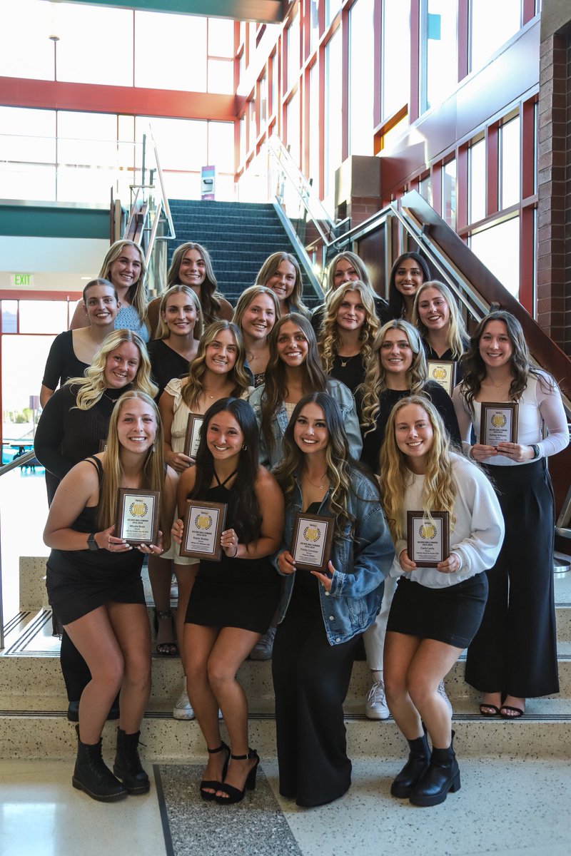 Successful 2024 Golden Eagle Awards 📚🪓

#RaiseTheFlag | #BigSkySoccer