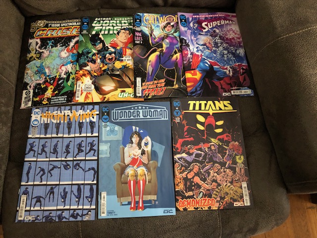 TheMRPMissives's tweet photo. #NCBB #comics 
Just got back from my lcs. Gorgeous spring day for a ride out there. This is the new stuff I came home with... https://t.co/3uGxKFtkOm