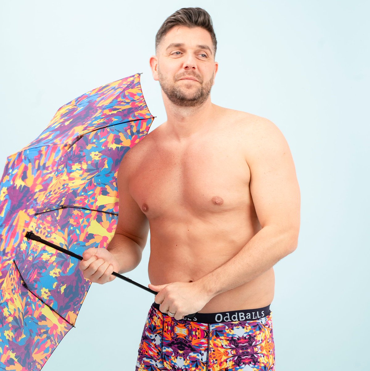 April Showers NEED something BRIGHT! ☀️☔️ Umbrellas are BACK. £20, or totally FREE on orders over £35.✅ SHOP HERE – myoddballs.com/collections/um…