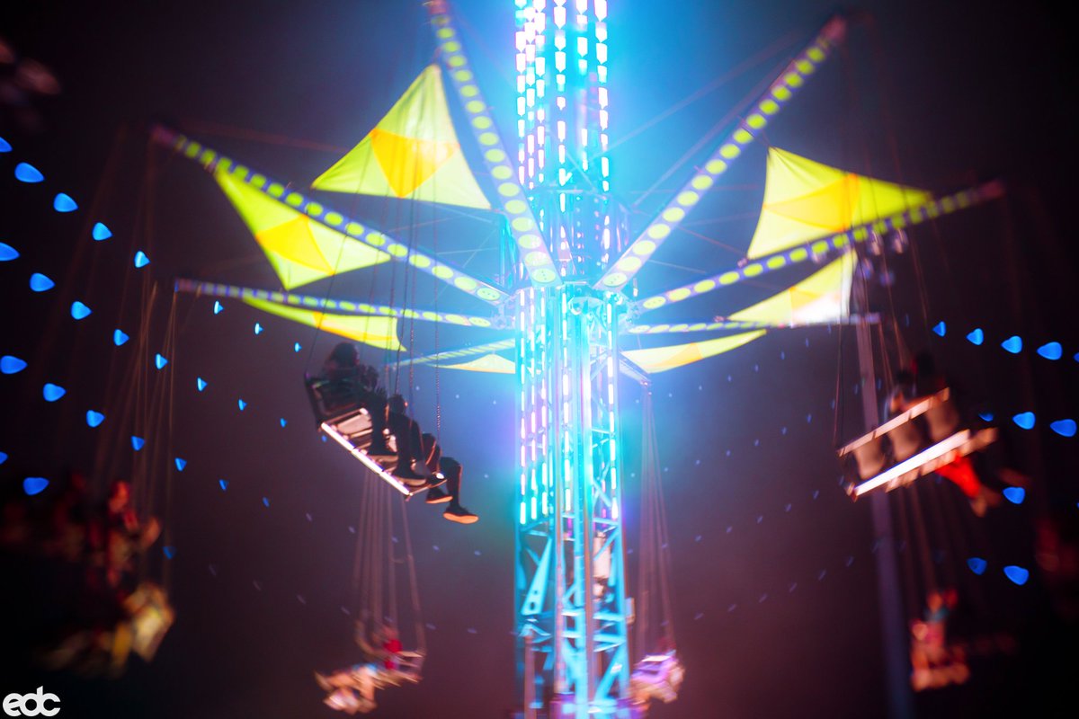 #EDCOrlando bucket list: take a spin & see the festival from new heights.🎢🌀🎡⚡️