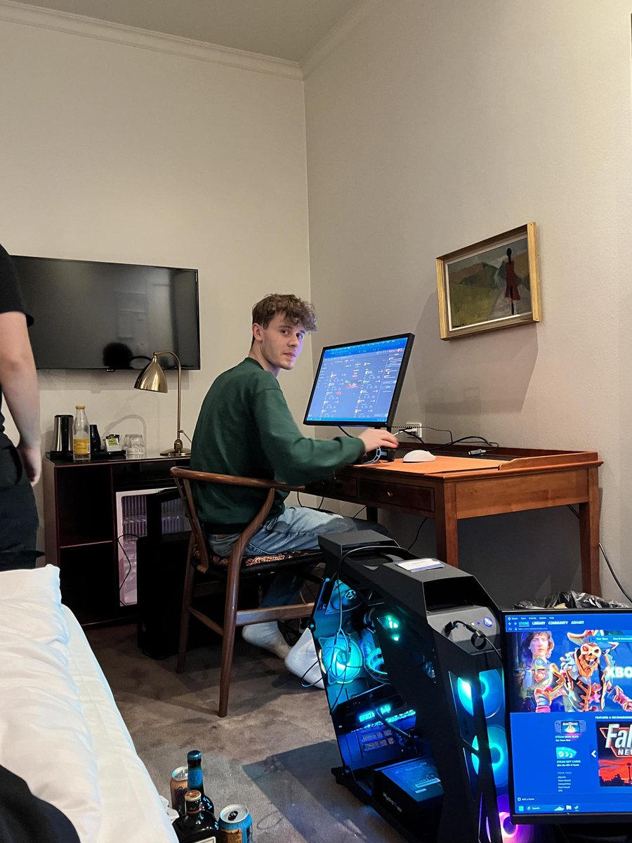 Magnus Keller tweet media