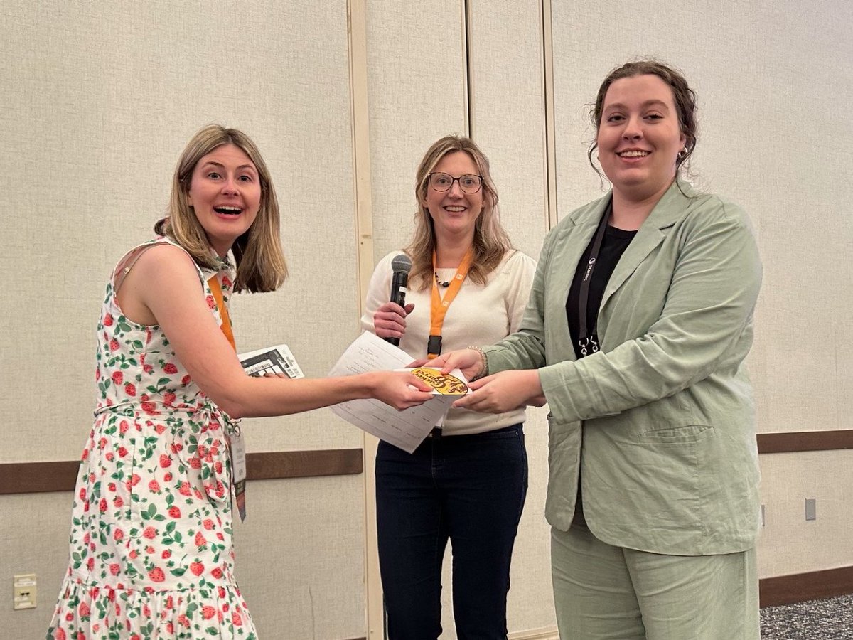 PROUD of @Central_Magnet alumna, former @CentralAPHG and Intro to GIS student and current @UTKGeography student Caroline Petersen for earning FIRST PLACE at the @TNGIC conference last week for her research on pollinator prediction in Davidson Co. using a tool called MaxEnt.