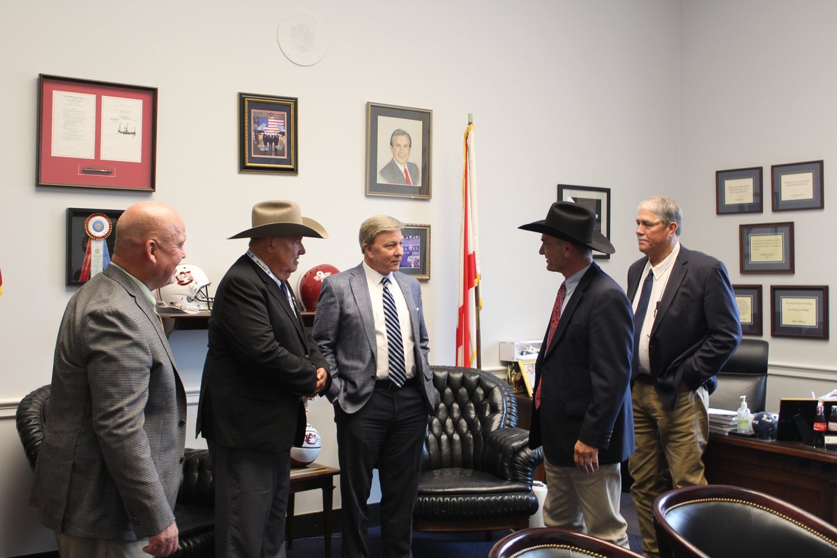 The Alabama Cattlemen's Association is doing important work to ensure the federal government doesn’t get in the way of the important work of our livestock farmers, and I am happy to support them every step of the way.