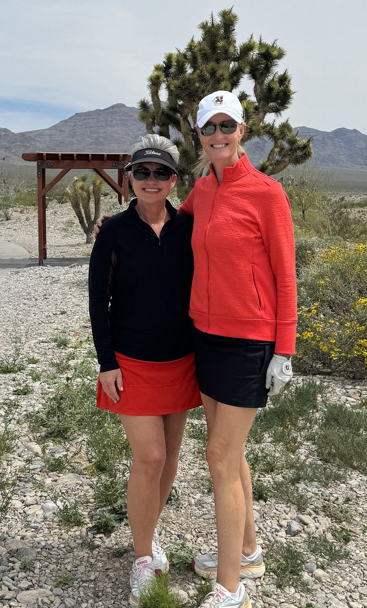 ⁦@Tracee_Bentley⁩ and I represent falcon orange everywhere we go- even on the Las Vegas golf course!. ⁦⁦@utpb⁩