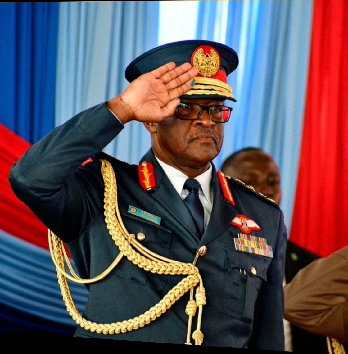 MercyMeryil's tweet photo. This is so sad. Fare thee well General https://t.co/Wisum5fAAL