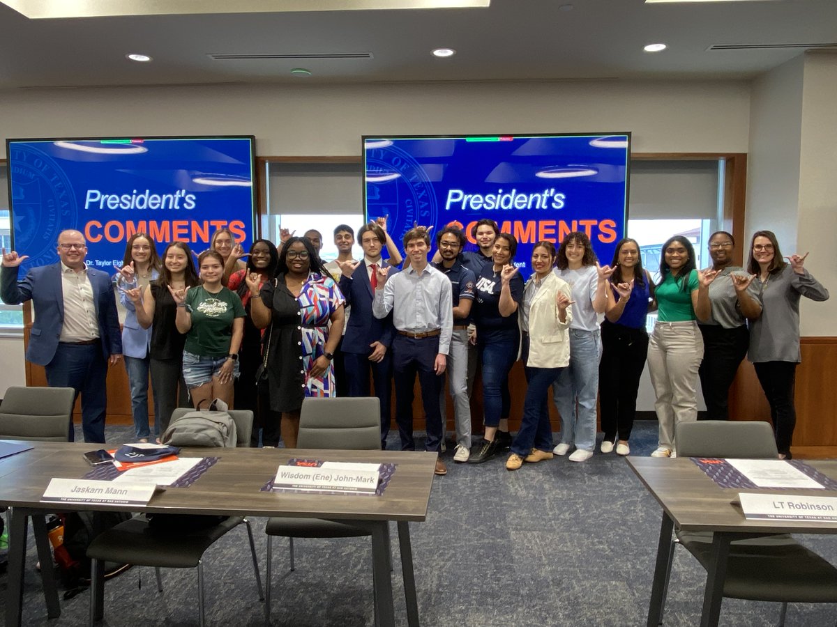 Always delightful to meet with our @utsa PSAC students to discuss matters of significance for our #Roadrunners. Thanks all for joining! #PresidentsStudentAdvisoryCouncil #studentsuccess #UTSA