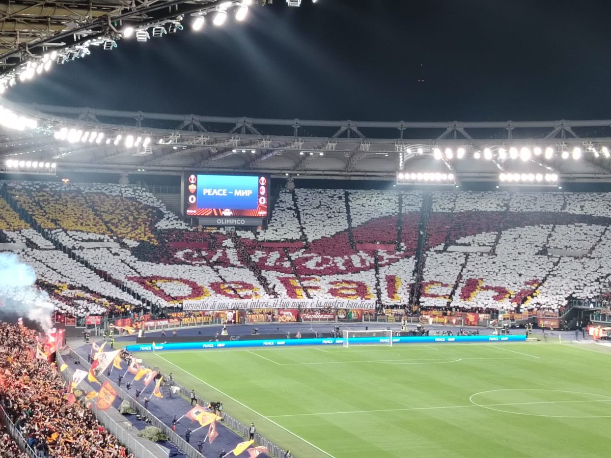 Roma4EverNET tweet picture