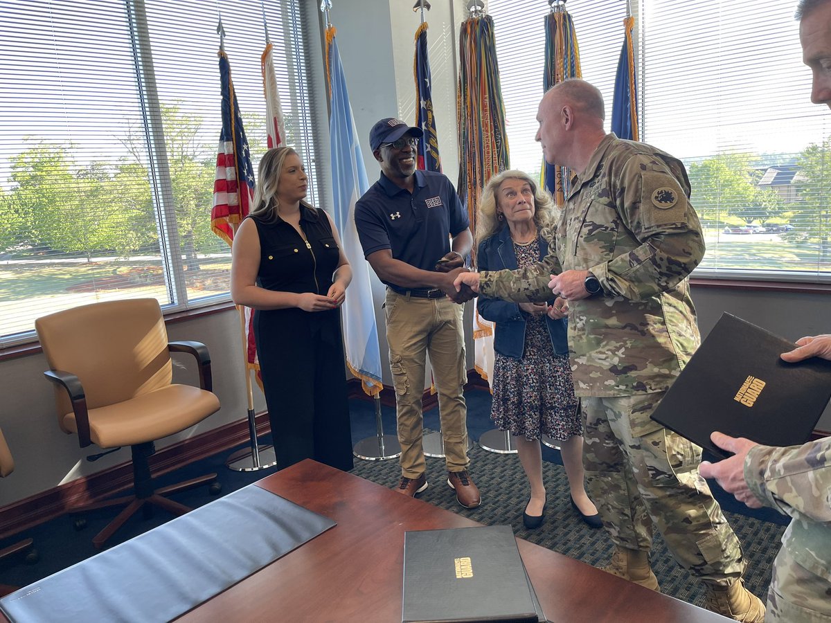 This morning, MG Wilson, COL Fryman, and I recognized Mary Lou Austin, Penn Walker, and Christina Shively, Georgia USO, for their enduring support of the Georgia National Guard. We are blessed to have such an outstanding partnership with the Georgia USO.