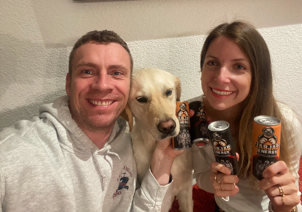 Ein #Energydrink mit sozialem Aspekt: Laura und Dirk wollen einen Schweizer Energydrink lancieren – und damit Tierheime unterstützen. Entdecke das ungewöhnliche #Crowdfunding: wemakeit.com/tw-jabjab-ener… #wemakeitPromotion