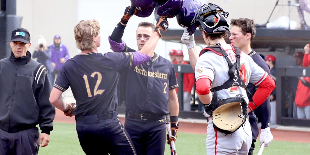 ⚾️MIDWEST CONNECTION⚾️ In this week's piece, @PatrickEbert44 and @burkegranger w/ in-depth look at a pair of intriguing #B1G clubs. -- @NUCatsBaseball building toward brighter future - Catching up with @TerpsBaseball, amidst a new era READ: d1baseball.com/at-the-ballpar…