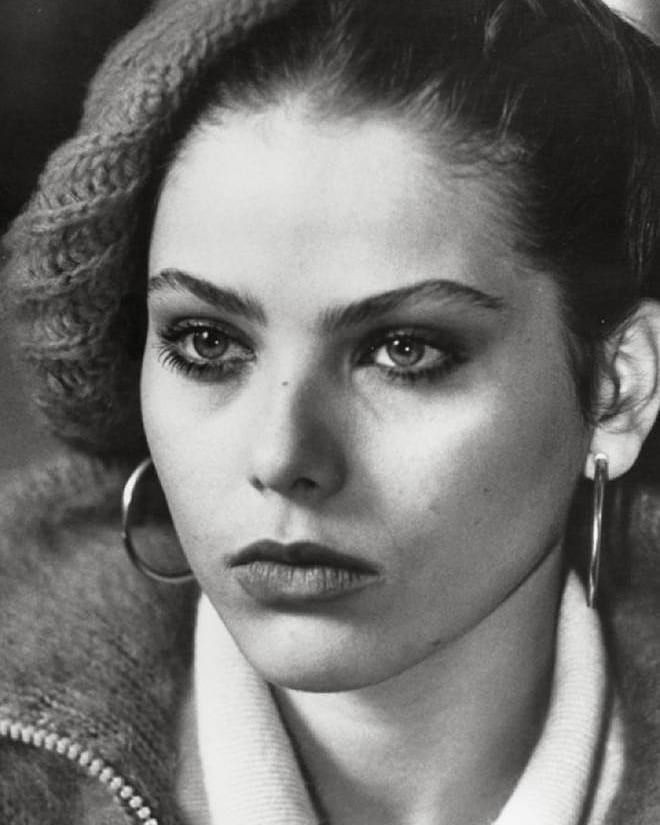 #OrnellaMuti