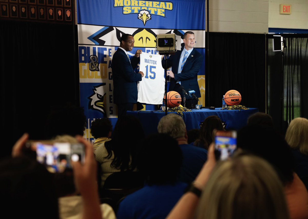 Earlier today, the Morehead State Community officially welcomed @CoachJonny_B to serve as the 15th head Men’s Basketball coach! 🦅 Welcome home, Coach Mattox and family! 💙💛 @MSUEaglesMBB @MSUEagles @CoachKellyWells #𝗦𝗢𝗔𝗥𝗛𝗶𝗴𝗵𝗲𝗿 | #𝗚𝗼𝗘𝗮𝗴𝗹𝗲𝘀
