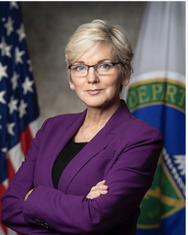 ⁦@SecGranholm⁩ is highly unqualified. She’s Canadian & has no experience in energy but she’s making harmful decisions for America. She’s dangerous. Rick Perry on the other hand oversaw the energy industry in Texas for years & was highly qualified for energy secretary.