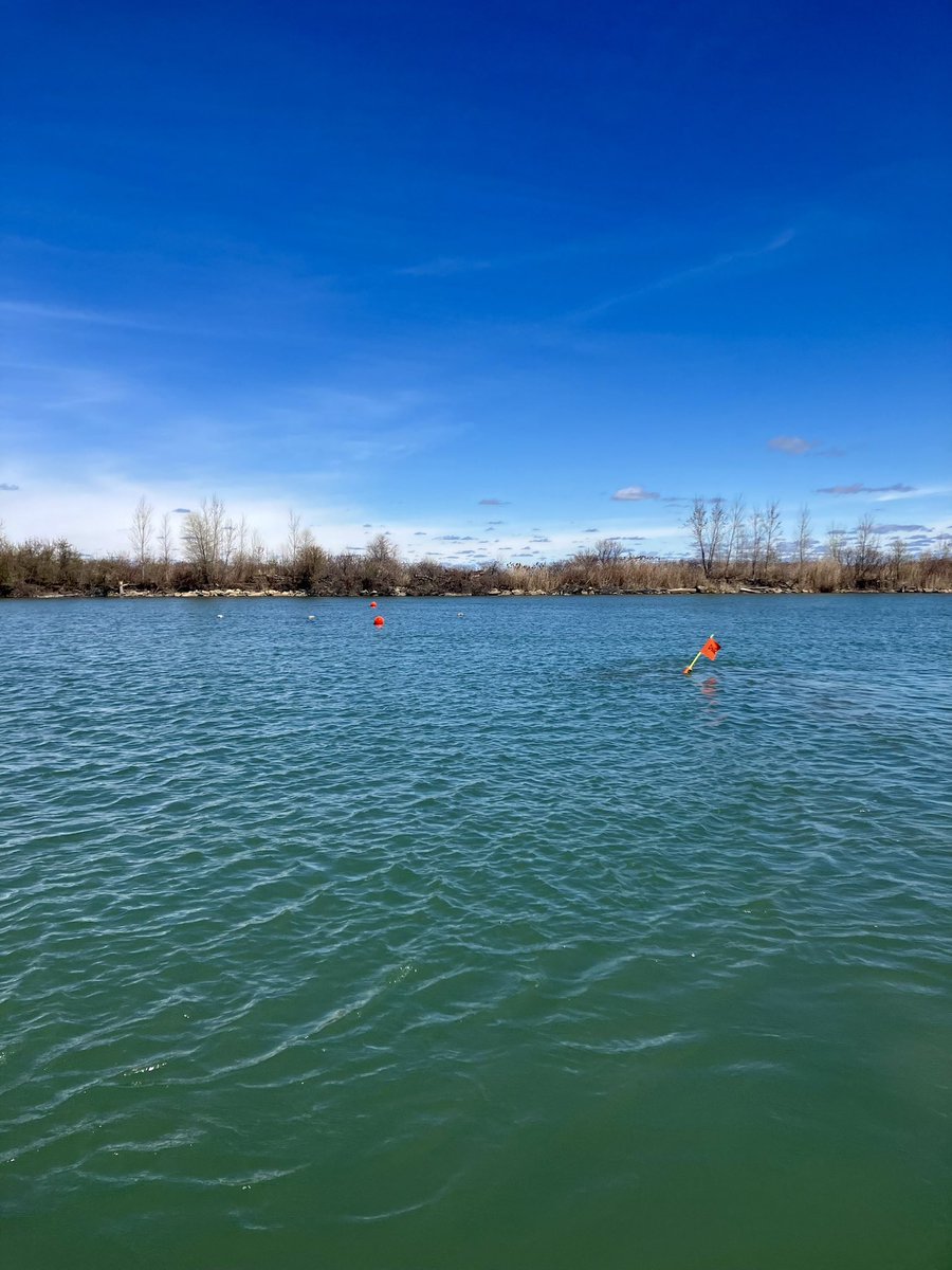 FishBio_Briggs's tweet photo. A nice day to set trap nets on #LakeStClair! These nets are being used to target #NorthernPike to tag with acoustic telemetry tags.

#GreatLakes #GreatLakesSci #GLATOS https://t.co/ANV0YSLNhq