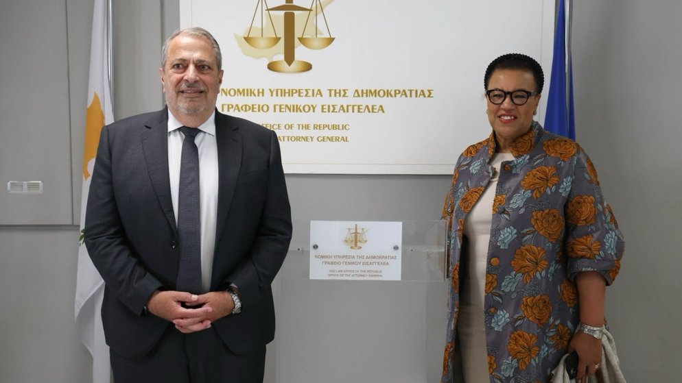 Wonderful to meet with the Attorney-General of #Cyprus, @SavvidesGL, and explore outcomes from #CLMM in Zanzibar. We had an excellent discussion on @CommonwealthSec model laws & transformation of legal systems to enhance access to justice across the #Commonwealth.