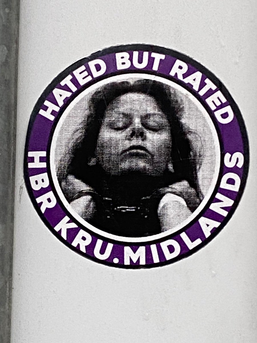 Marxist Fudge Bombes in Soho💥💣💥💣💥💣 tweet media