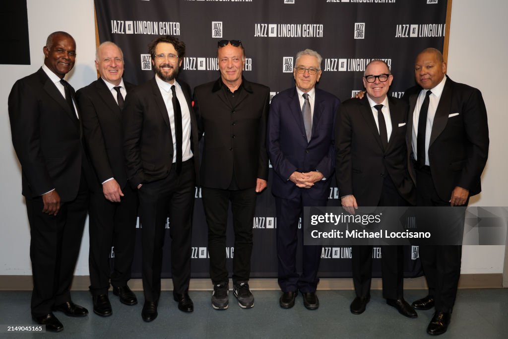 Nuestro Josh en el evento Jazz at Lincoln Center's 2024 Gala 'Celebrating Tony Bennett' anoche (parte 3)

#joshgroban #lincolncenter #tonybennett