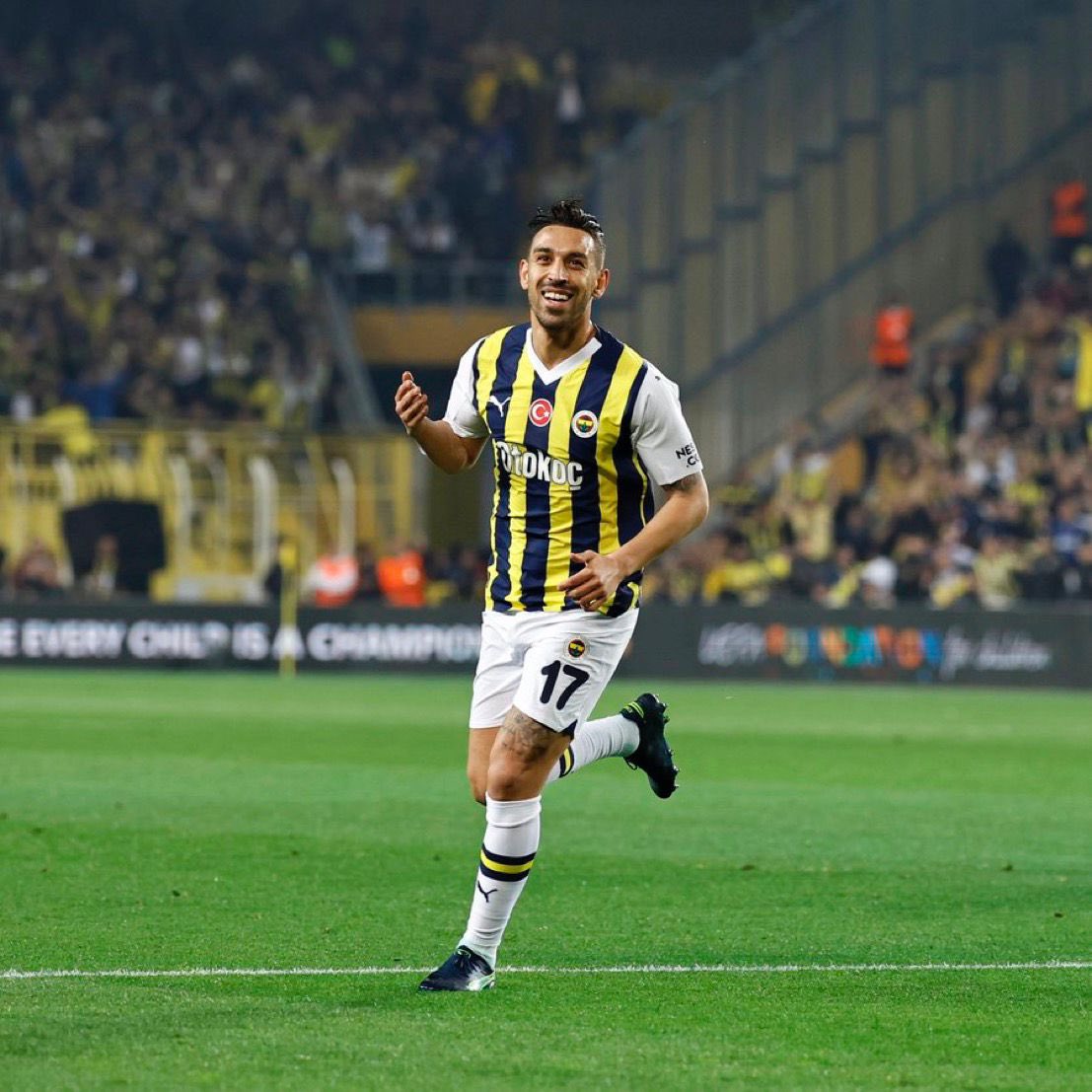 🧿 İrfan Can Kahveci, bu sezon Fenerbahçe’nin Avrupa kupalarındaki 41. golünü attı. Dile kolay, 41 gol. 41 kere Maşallah.