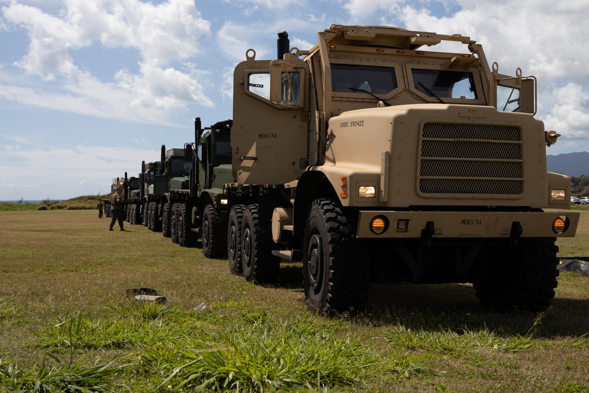 PacificMarines's tweet photo. Operational Logistics Across III MEF
@USMarines photos by Sgt. Jacqueline C. Parsons, Lance Cpl. Aaliyah Hunt, and Lance Cpl. Jose Villasenor
#FreeAndOpenIndoPacific #OperationalLogistics #AcrossIIIMEF #WarriorSheild24 #DisplacedWarrior #MALS24 https://t.co/UaFsMOQvXl