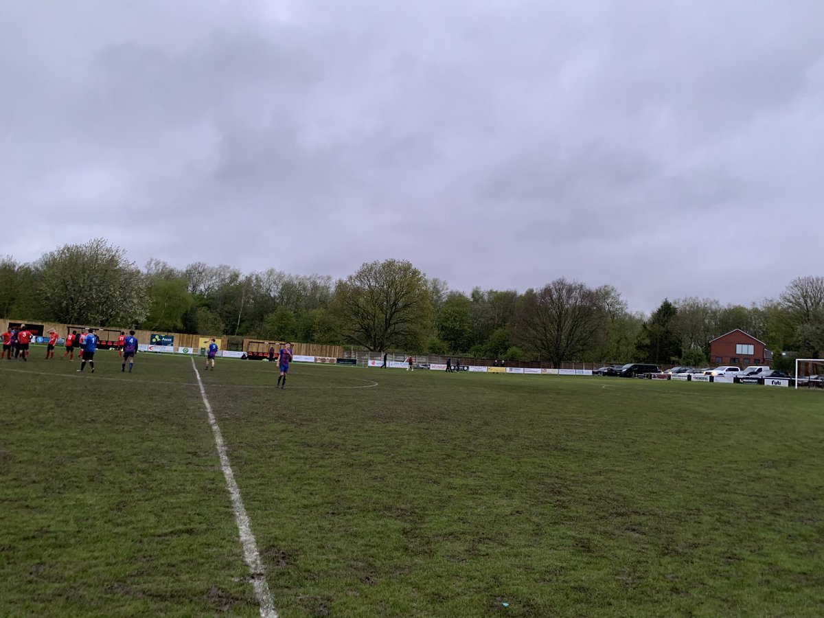 Finished 3-0 to @HindsfordFC. The visitors saw plenty of the ball in the second half and never stopped trying but two goals from the home side proved to be enough. Hinds will face @AthertonLRFC or @stonecloughfc1 in the last eight.