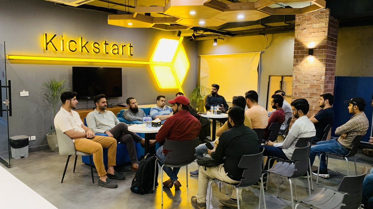 abdolamunir's tweet photo. Thank you for @TalhaFakhar for organising this amazing event at @kickstartpk filled with ideas and actionable stuff.

#kickstart #coworking #event #tech #startup https://t.co/29YJdn6cCI