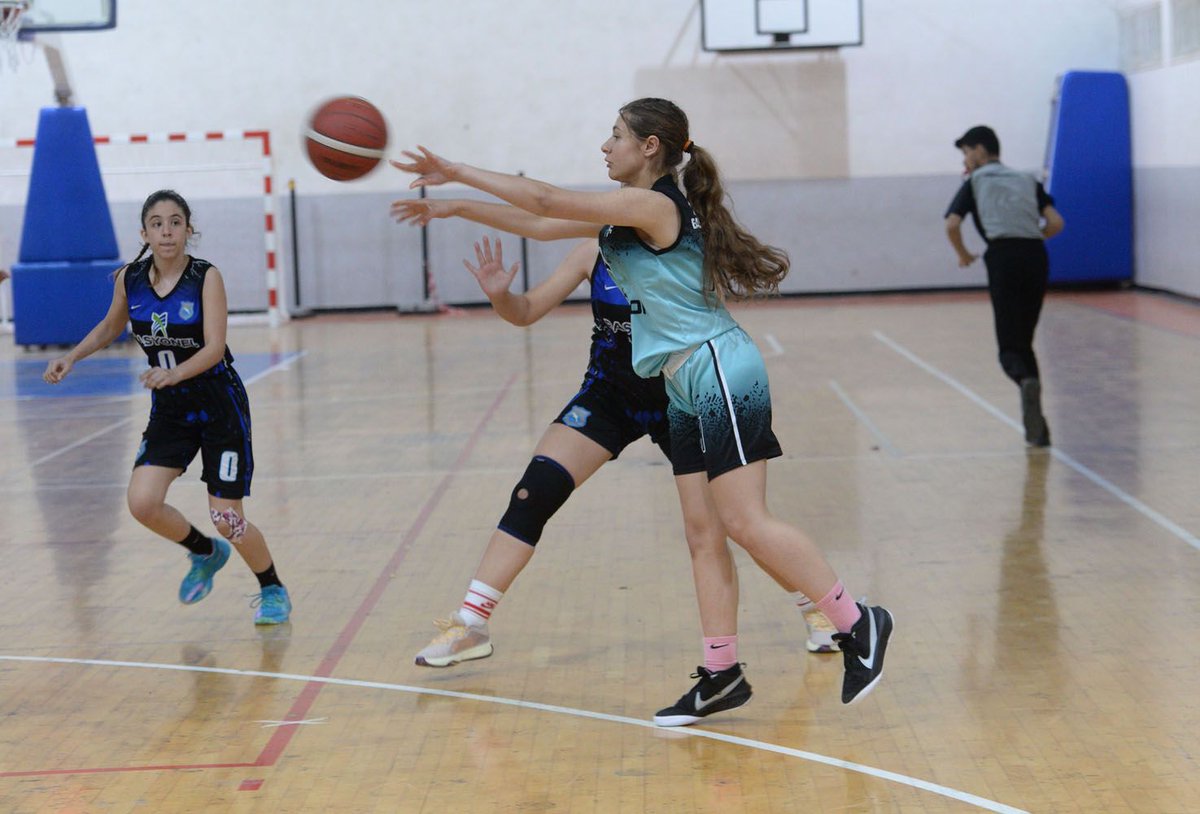 Basketbol alt ligler... Levent ve Akdeniz galip, LGB-KOOP maçı durduruldu dlvr.it/T5hWFg #Kıbrıs #KKTC #CYPRUS