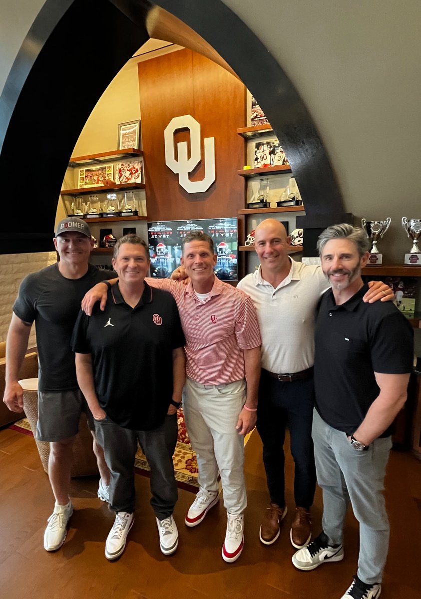 Awesome production meeting today with @CoachVenables to help us get ready for ⁦the @OU_Football⁩ Spring Game on Saturday!! ⁦@TRowOU⁩ and I will be on the TV broadcast on ESPN+. ⁦@TedLehman11⁩ and ⁦@chadmckeesports⁩ will be on the radio call. Let’s Go!!!