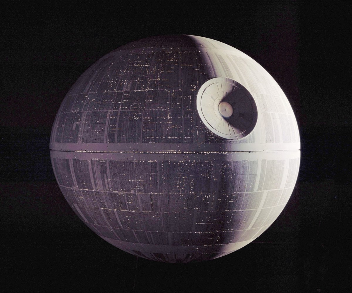 Padre penitente 🇪🇦💙💚 tweet media