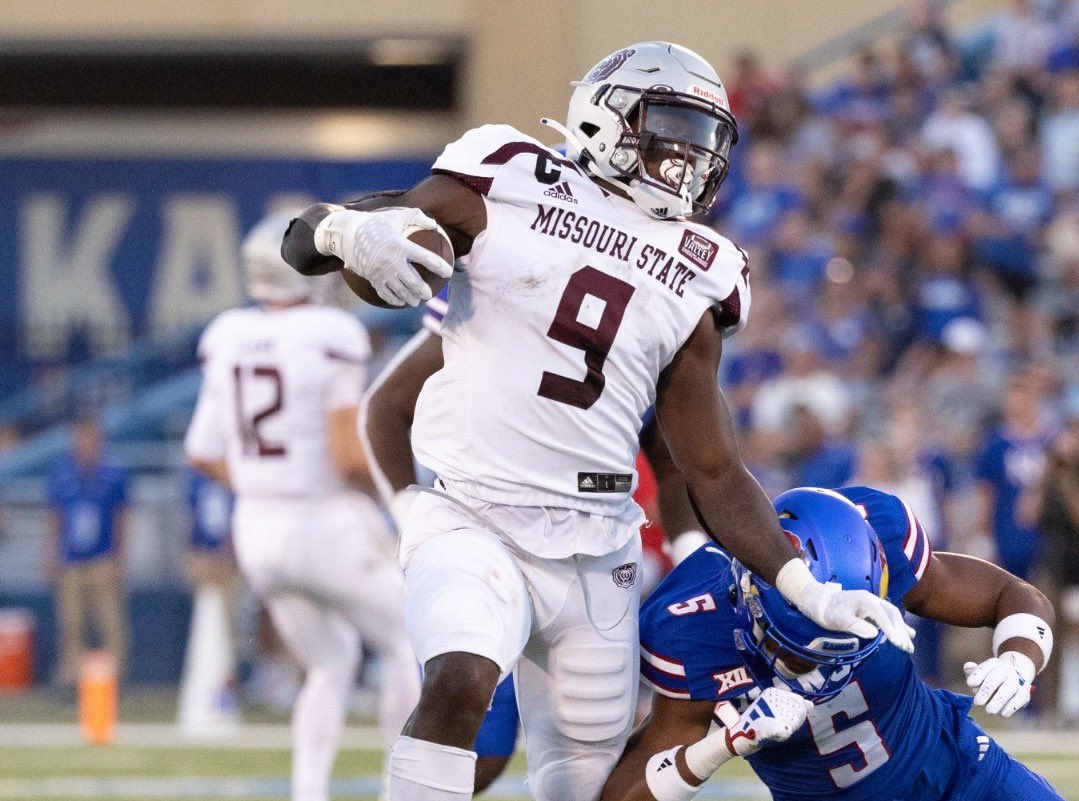 blessed to receive an offer from Missouri State University #AG2G 🙏🏽