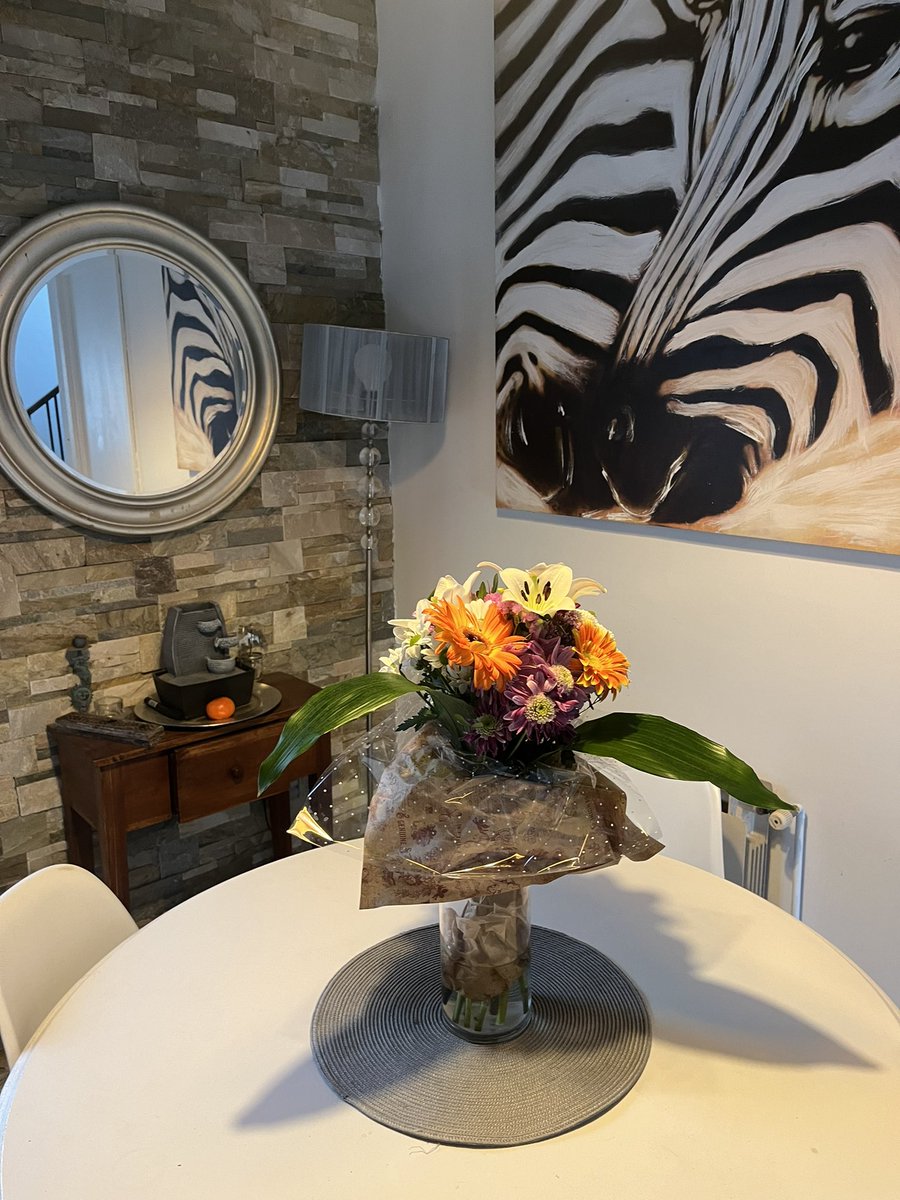 laauraamirez's tweet image. 😛