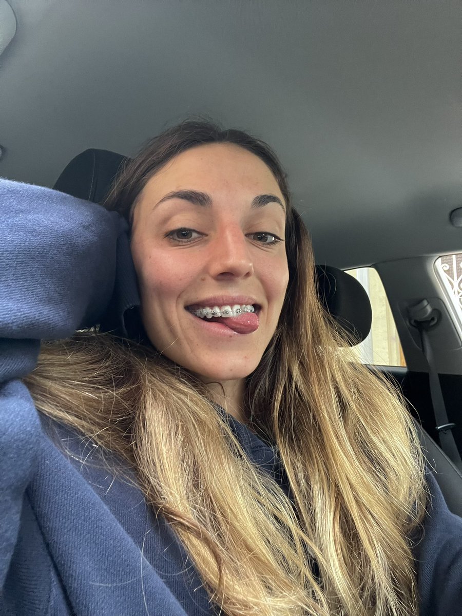 laauraamirez's tweet image. 😛