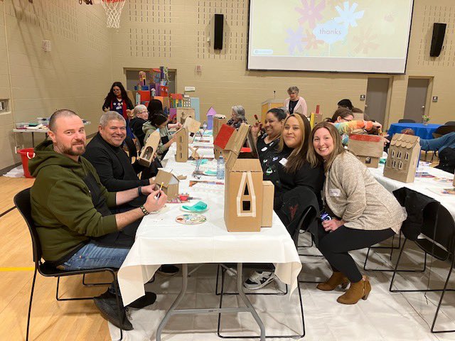 ResilientRebels's tweet image. Last night we Honoured &amp;amp; Celebrated all our wonderful @facswaterloo Volunteers, &amp;amp; all they do to support Children, Youth &amp;amp; Families in our Community! ThankYou for your Time,Love,Dedication that make #EveryMomentMatter Our Org is lucky to have you! Happy #NVW2024 🫶 #TheHeart 💙