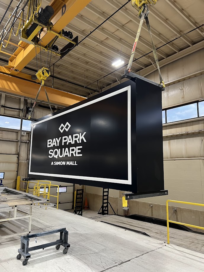 jonessign's tweet image. Check out the fresh, modern look of our newly revealed signage at Bay Park Square Mall. It's all about bringing a contemporary vibe to this iconic space. Come see for yourself! #BayParkSquare #ModernSignage #JonesSign"