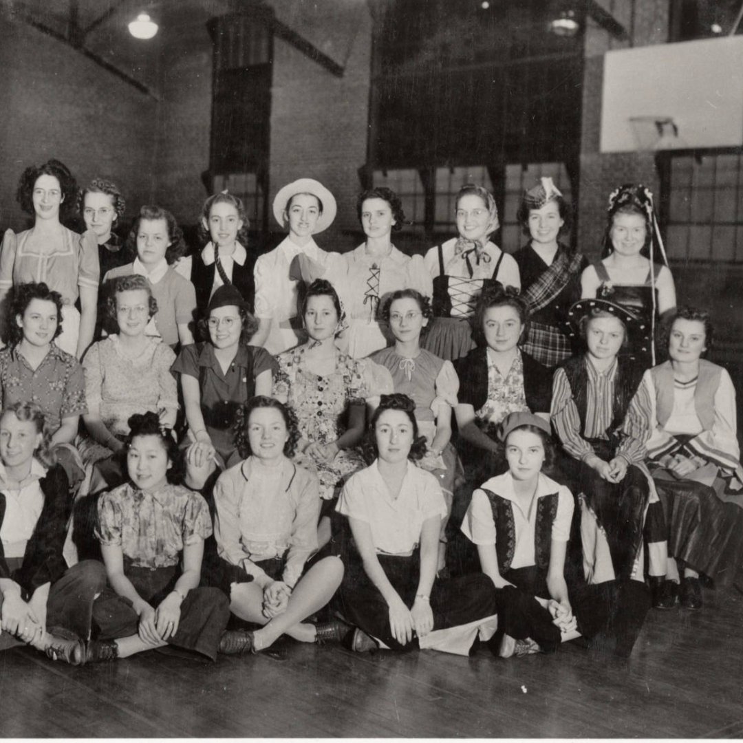 Throwback to the year 1940, here’s a picture from a Women’s Athletics dance class. Everyone is dressed in a mixture of cultural clothing. What traditional folk clothing can you point out?

#FolkDance #CulturalOutfits #CSU #Stalwart #CSURams