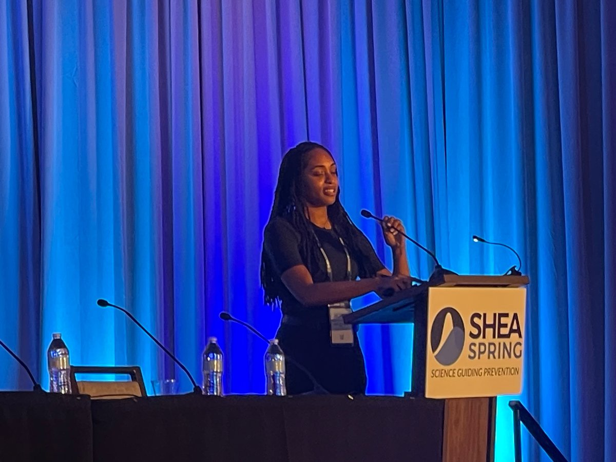 I had the wonderful honor of presenting on “Promoting Pharmacoequity in Antimicorbial Stewardship” at #SHEASpring2024. Thank you @RachelBPharmD for the invite. Also a big thank you to my conference mom #Zanthiawiley for grabbing the pics.