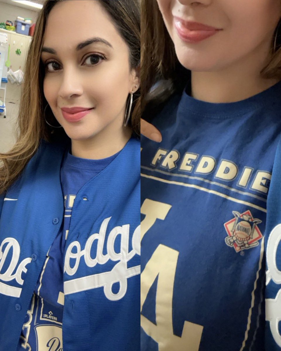 Rocking the blue for TEAM spirit day at work! East coast but always repping my #Dodgers blue, with a cheeky Freddie Freeman shirt to boot 😂 After the switch from east to west coast,maybe I was being a little mean with my coworkers with that choice! #sorrynotsorry #teamspirit